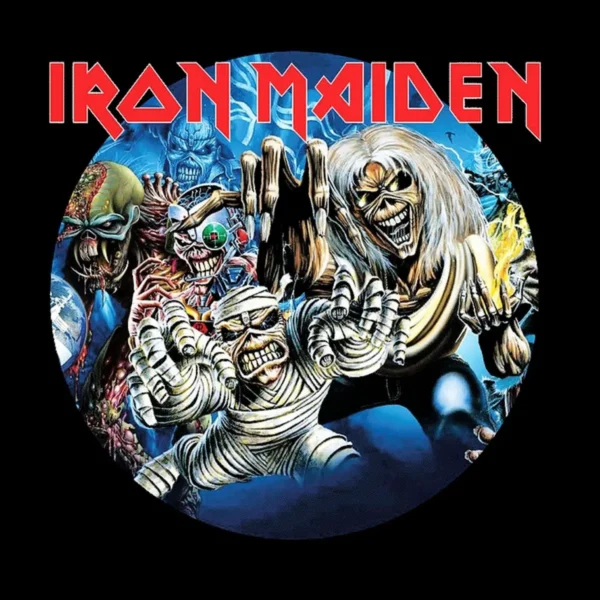 Motif tee shirt iron maiden momie