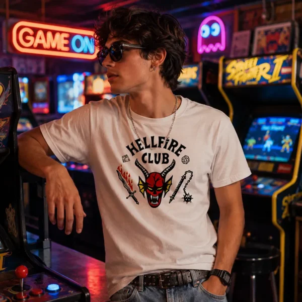Tee shirt stranger things hell fire club